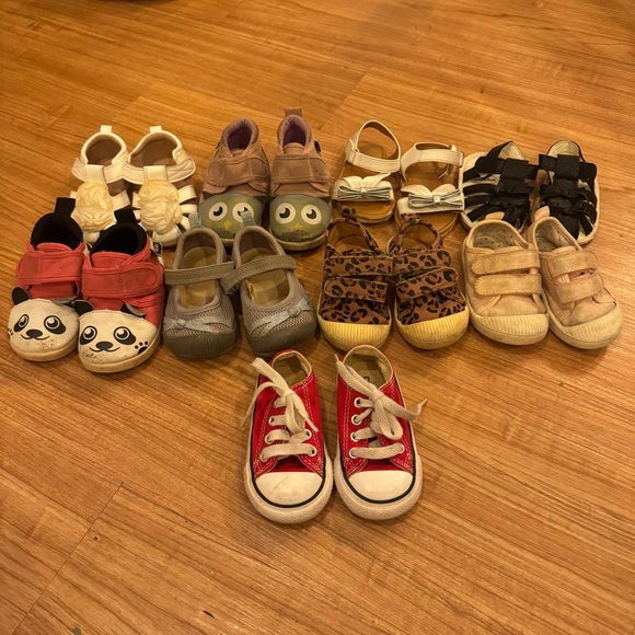 Converse Other - Toddler girl shoe bundle 4t